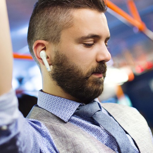Axis Bluetooth Earbuds Lifestyle